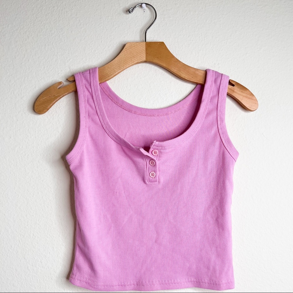 SHEIN Pink Button Front Solid Fitted Tank